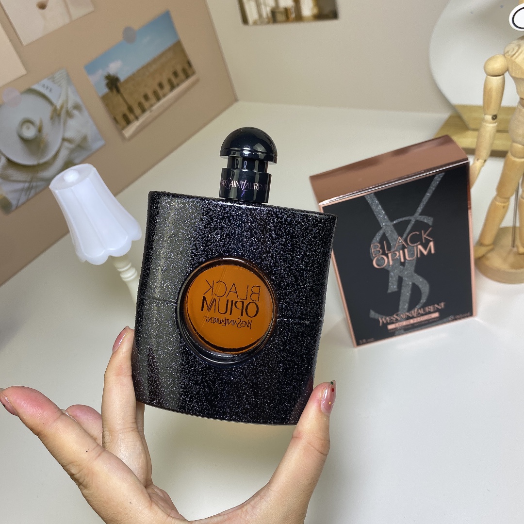 Saint Laurent perfume